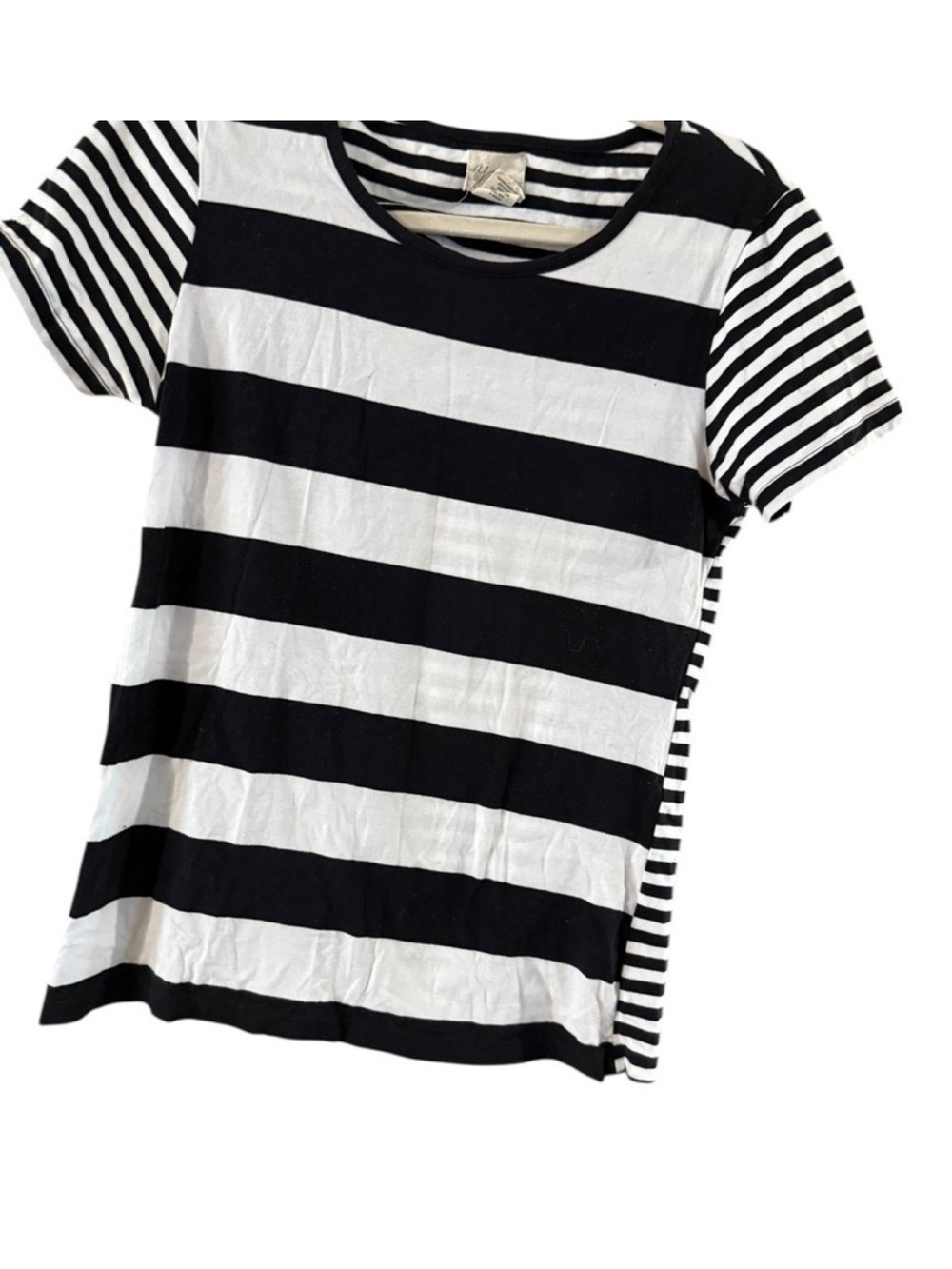 Andrea Jovine Black and White Striped Short Sleeve Tee - Picture 7 of 7